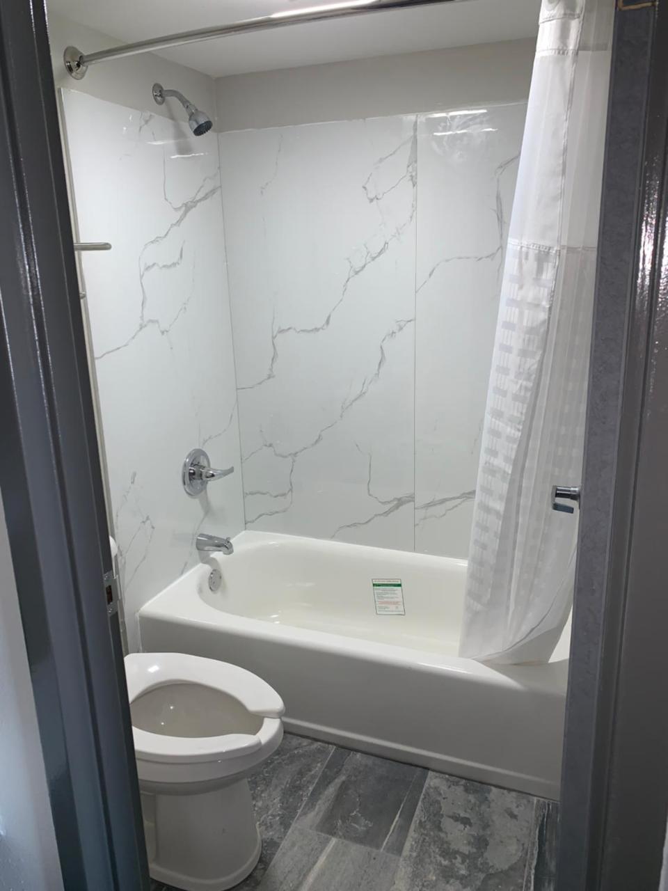 Super 8 By Wyndham Sulphur South מראה חיצוני תמונה